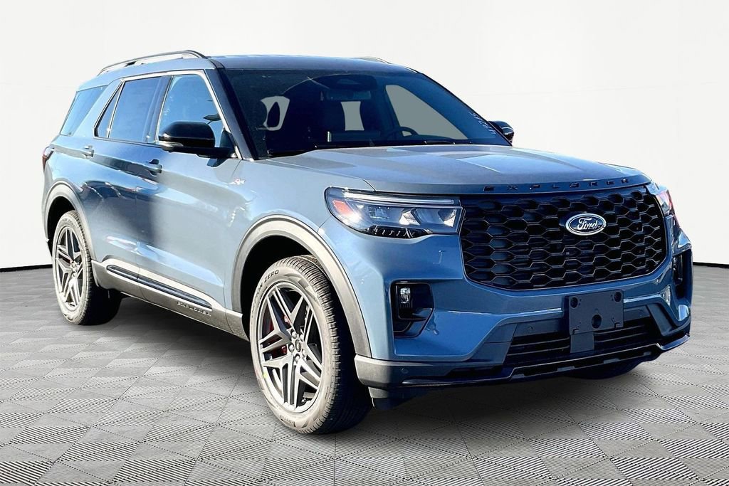 New 2026 Ford Explorer ST-Line w/ ST-Line Street Pack image 1