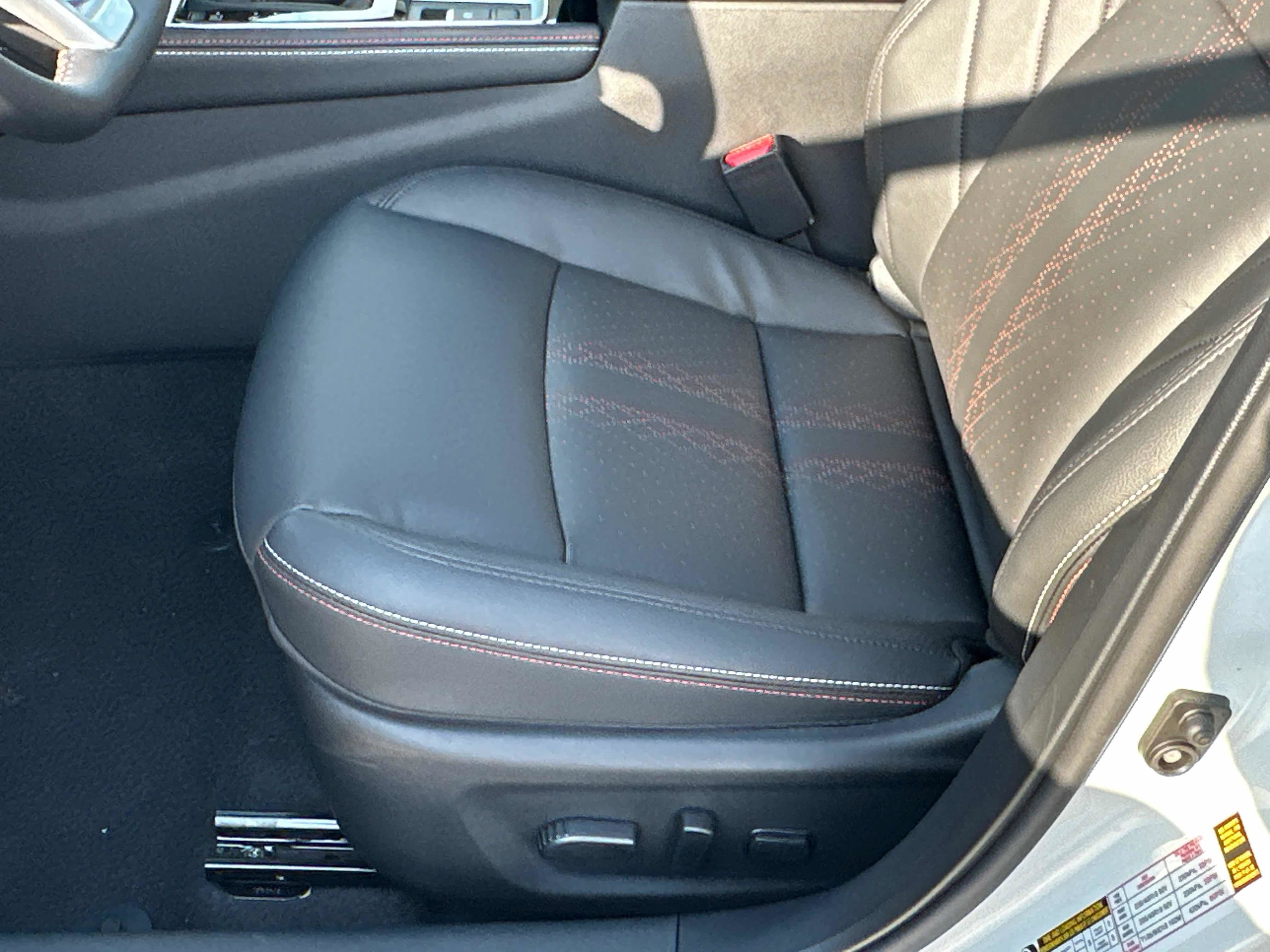 New 2025 Nissan Altima 2.5 SR w/ SR Premium Package image 23