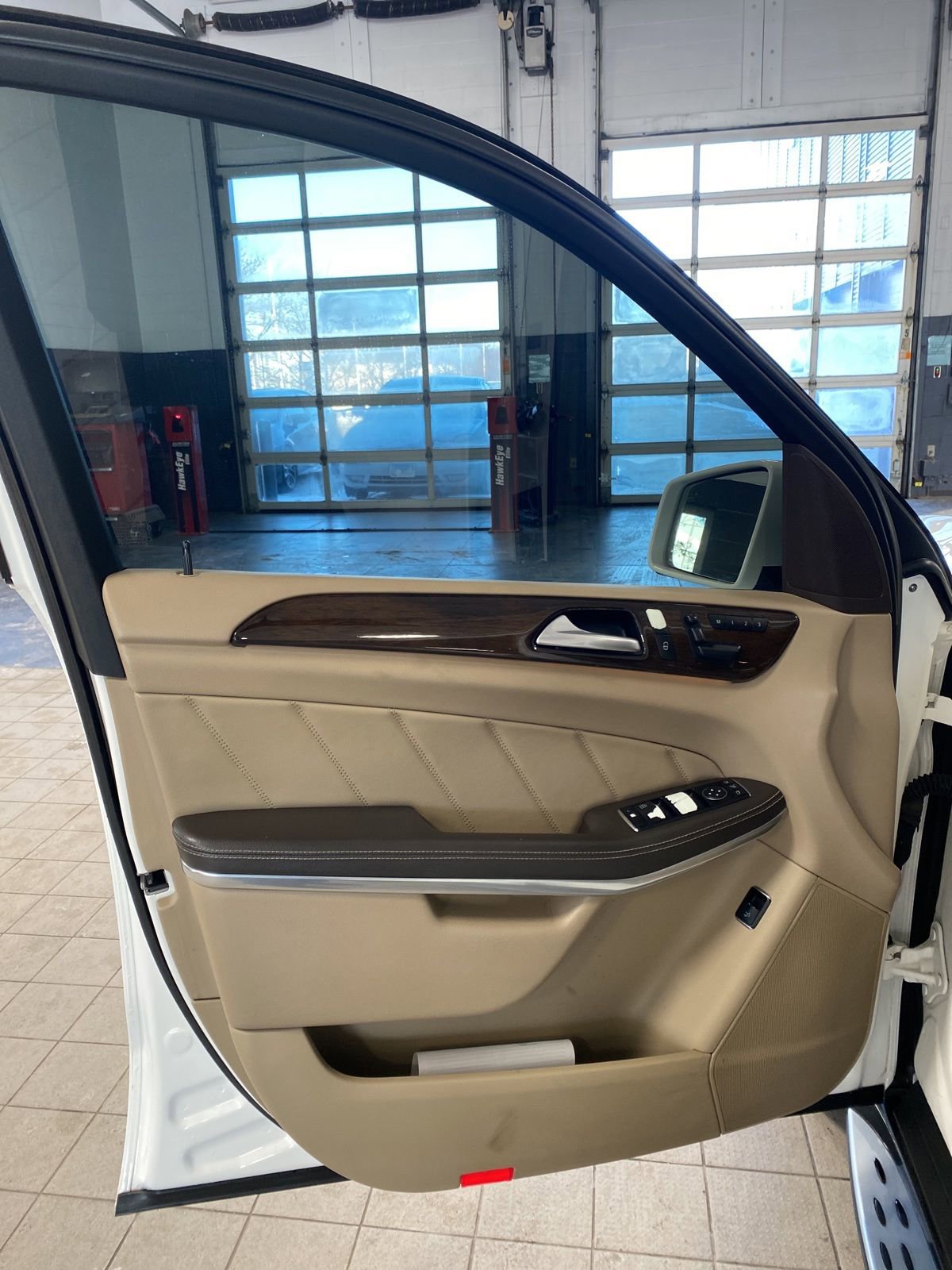 Used 2014 Mercedes-Benz GL 450 4MATIC image 6