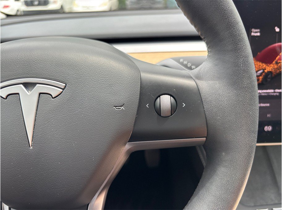 Used 2023 Tesla Model 3 Standard Range RWD image 24
