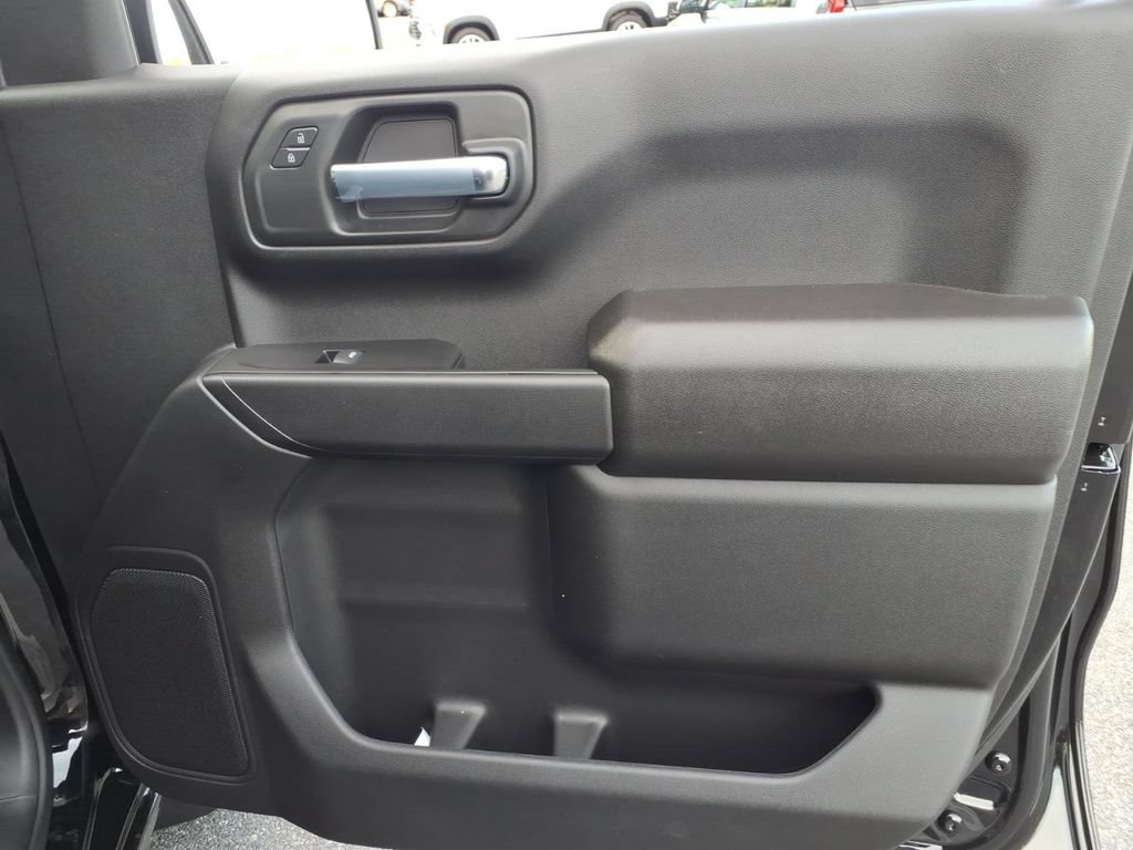 New 2026 Chevrolet Silverado 1500 Custom AWD/4WD image 26