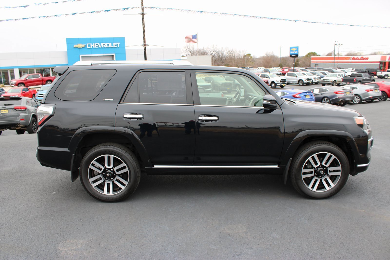Used 2021 Toyota 4Runner Limited image 9