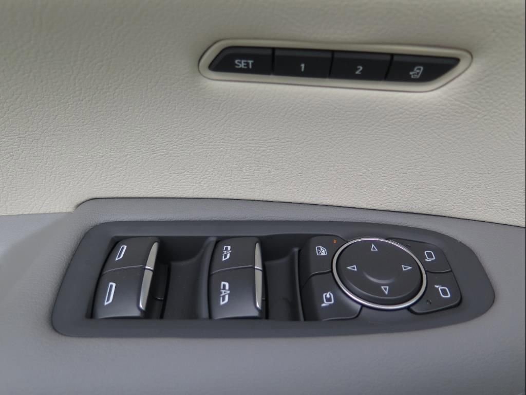 New 2025 Cadillac XT5 Premium Luxury w/ Technology Package image 12