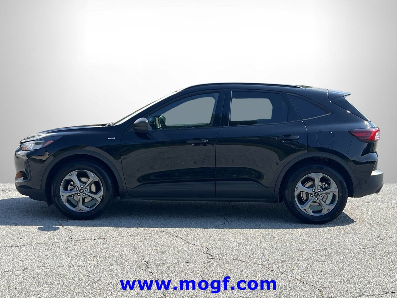 Used 2025 Ford Escape ST-Line FWD image 24