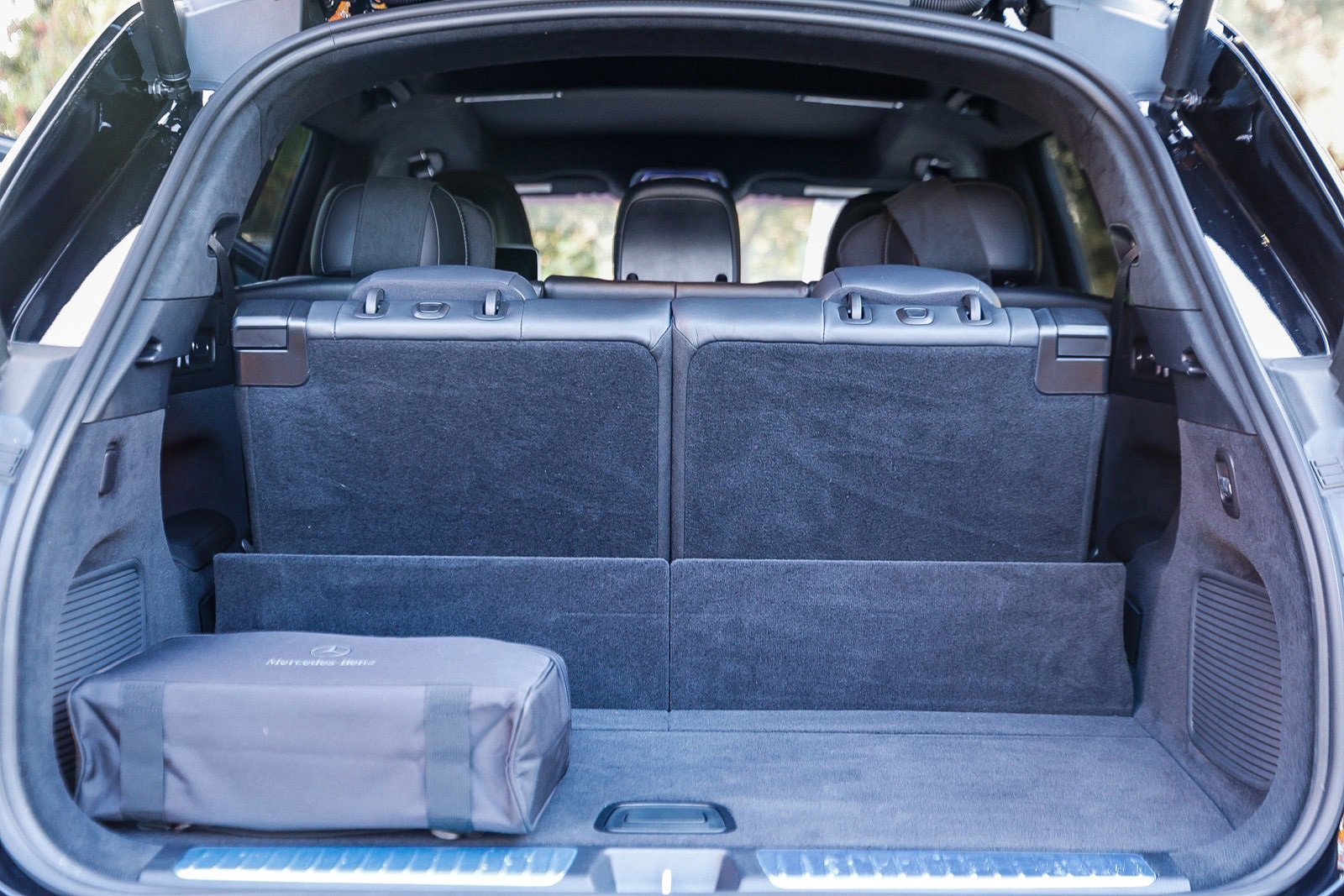 Used 2023 Mercedes-Benz EQS 580 4MATIC SUV image 28