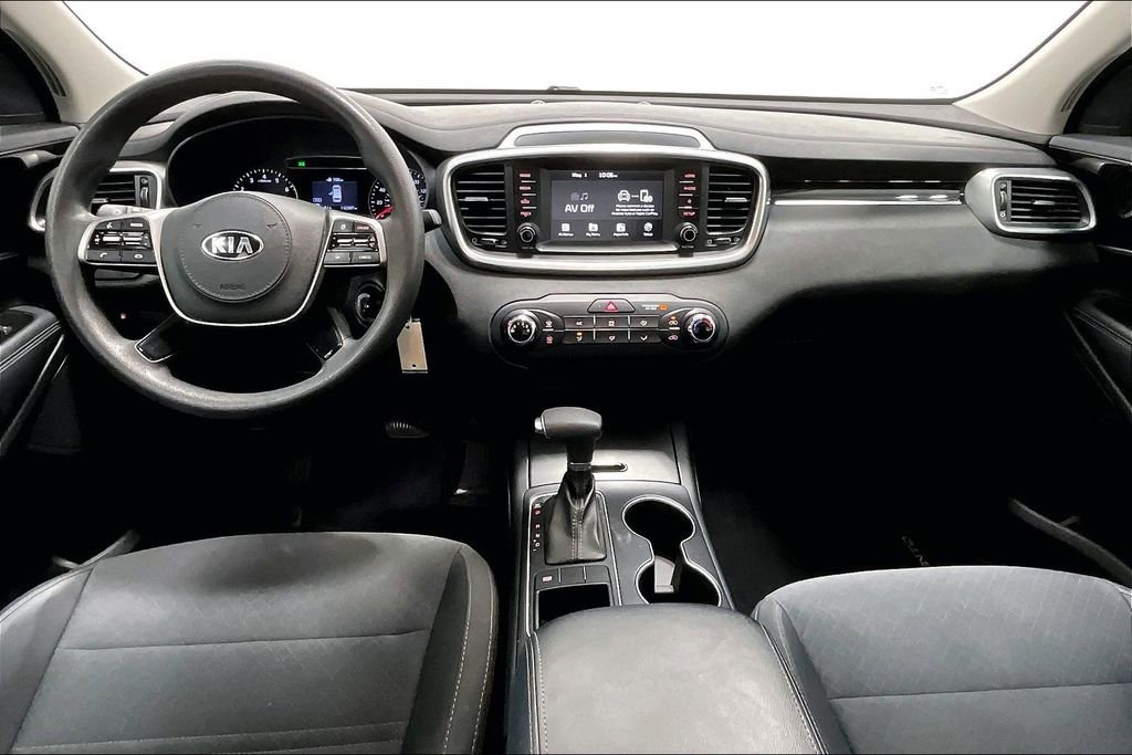 Used 2019 Kia Sorento L FWD image 18