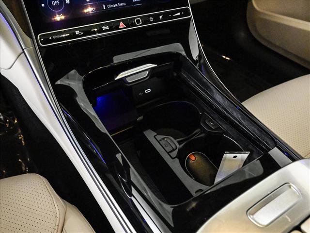 Used 2023 Mercedes-Benz C 300 4MATIC Sedan image 13