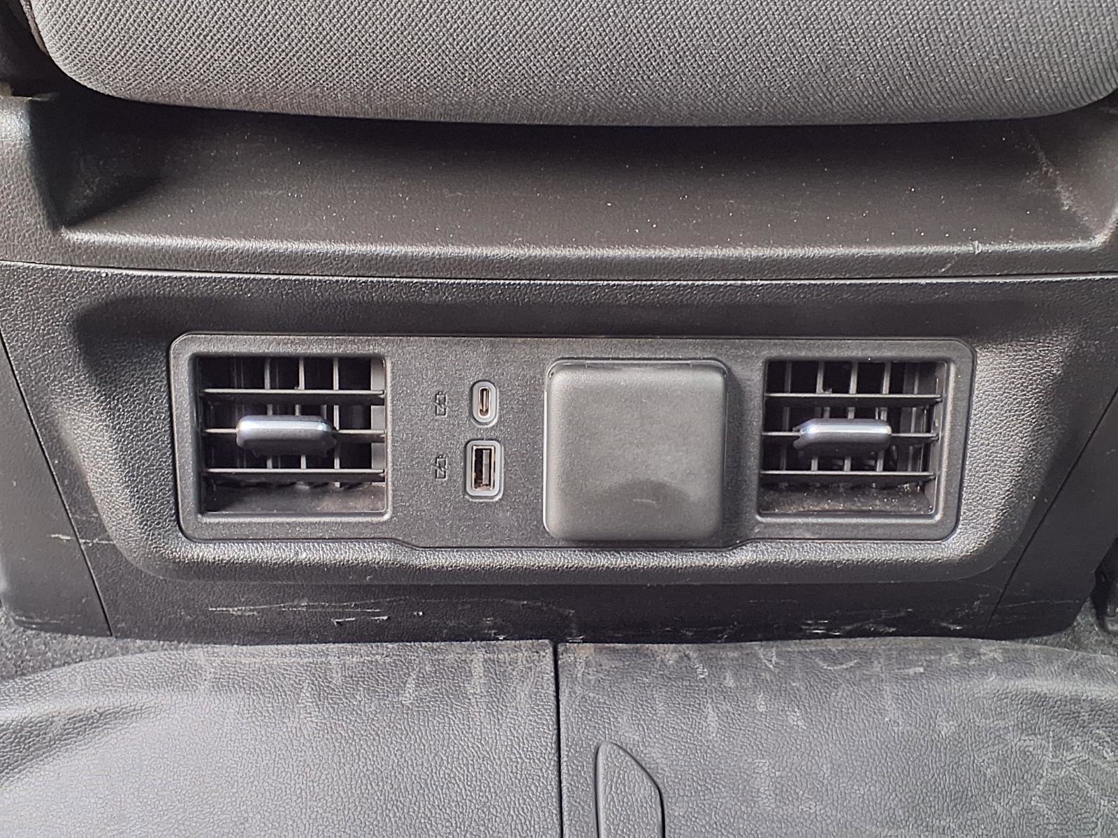 Used 2022 Chevrolet Silverado 1500 LT image 16