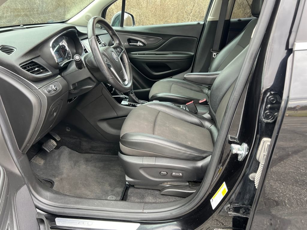 Used 2019 Buick Encore Preferred image 10