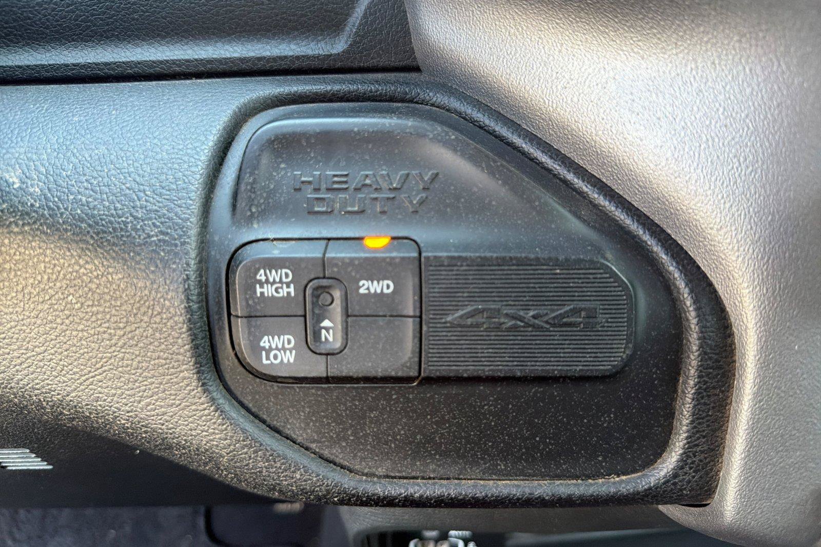 Certified 2024 RAM 2500 Big Horn AWD/4WD image 28