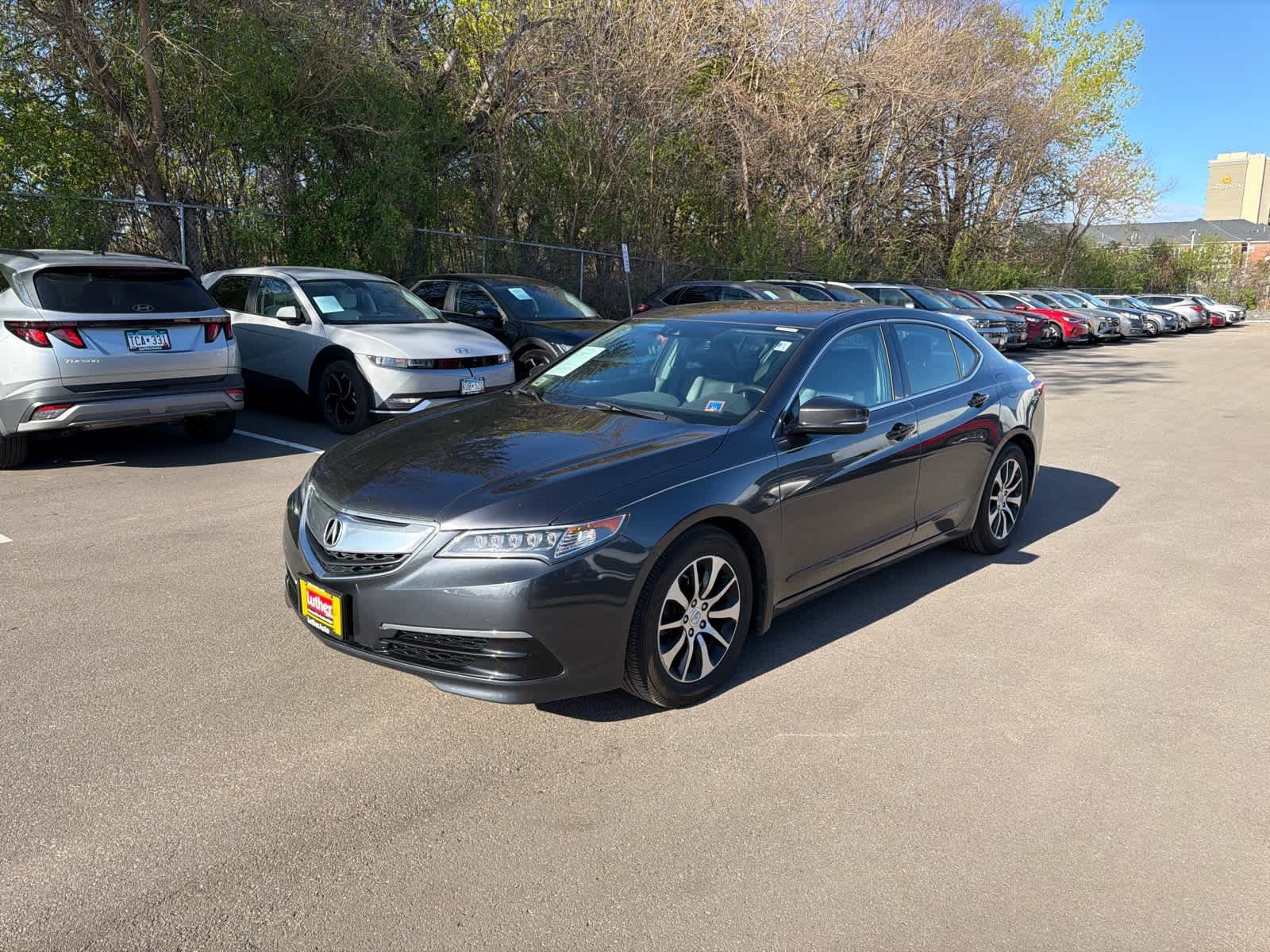 Used 2015 Acura TLX w/ Technology Package FWD image 4