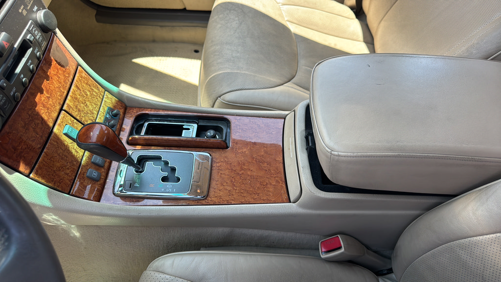 Used 2006 Lexus LS 430 RWD image 26