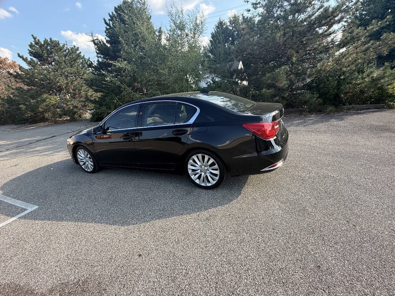 Used 2015 Acura RLX w/ Technology Package FWD image 2