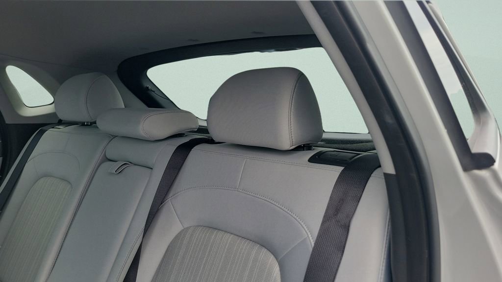 Certified 2023 Hyundai Kona SEL FWD image 10