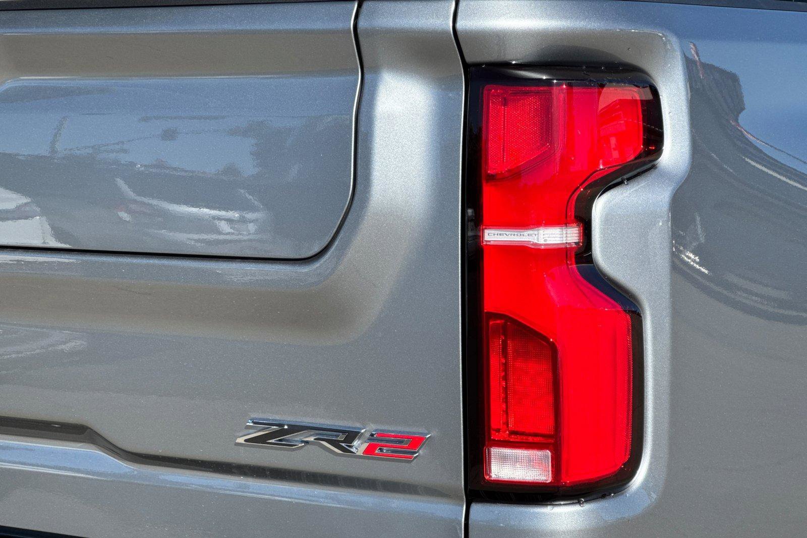 New 2026 Chevrolet Silverado 2500 ZR2 AWD/4WD image 35