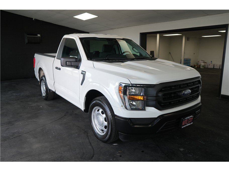 Used 2023 Ford F150 XL RWD image 9