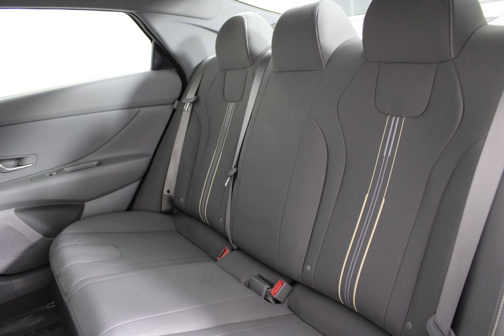 Used 2026 Hyundai Elantra Sport image 20