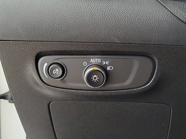 Used 2025 Buick Encore GX Avenir w/ Avenir Convenience Package FWD image 24