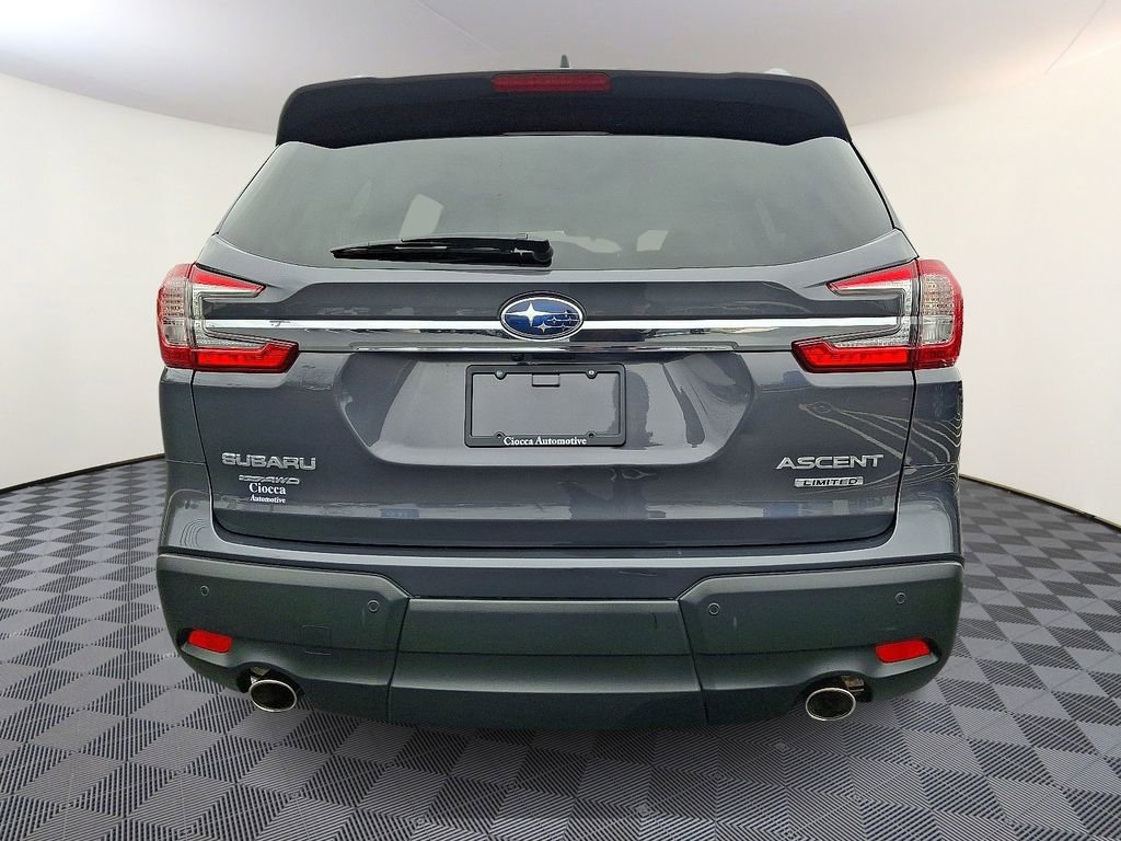 Used 2024 Subaru Ascent Limited image 8