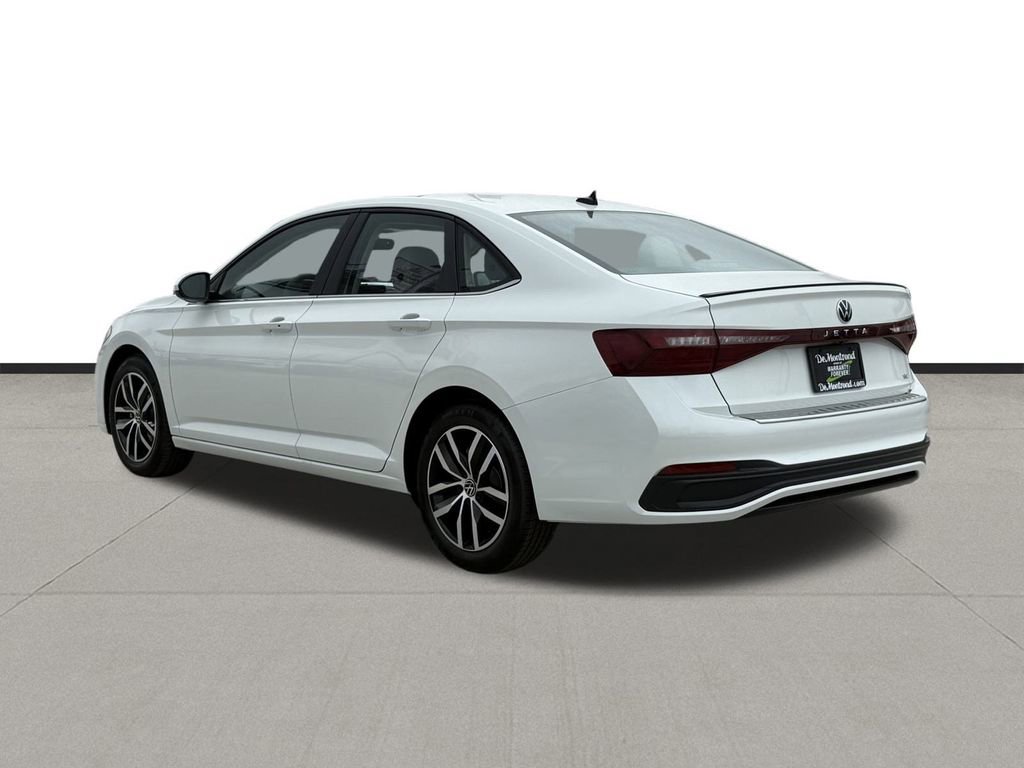 New 2026 Volkswagen Jetta SE image 7
