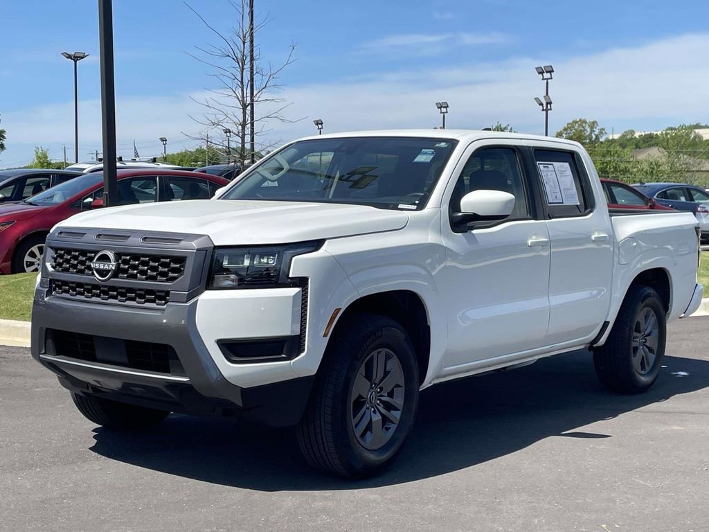 Used 2026 Nissan Frontier SV image 7