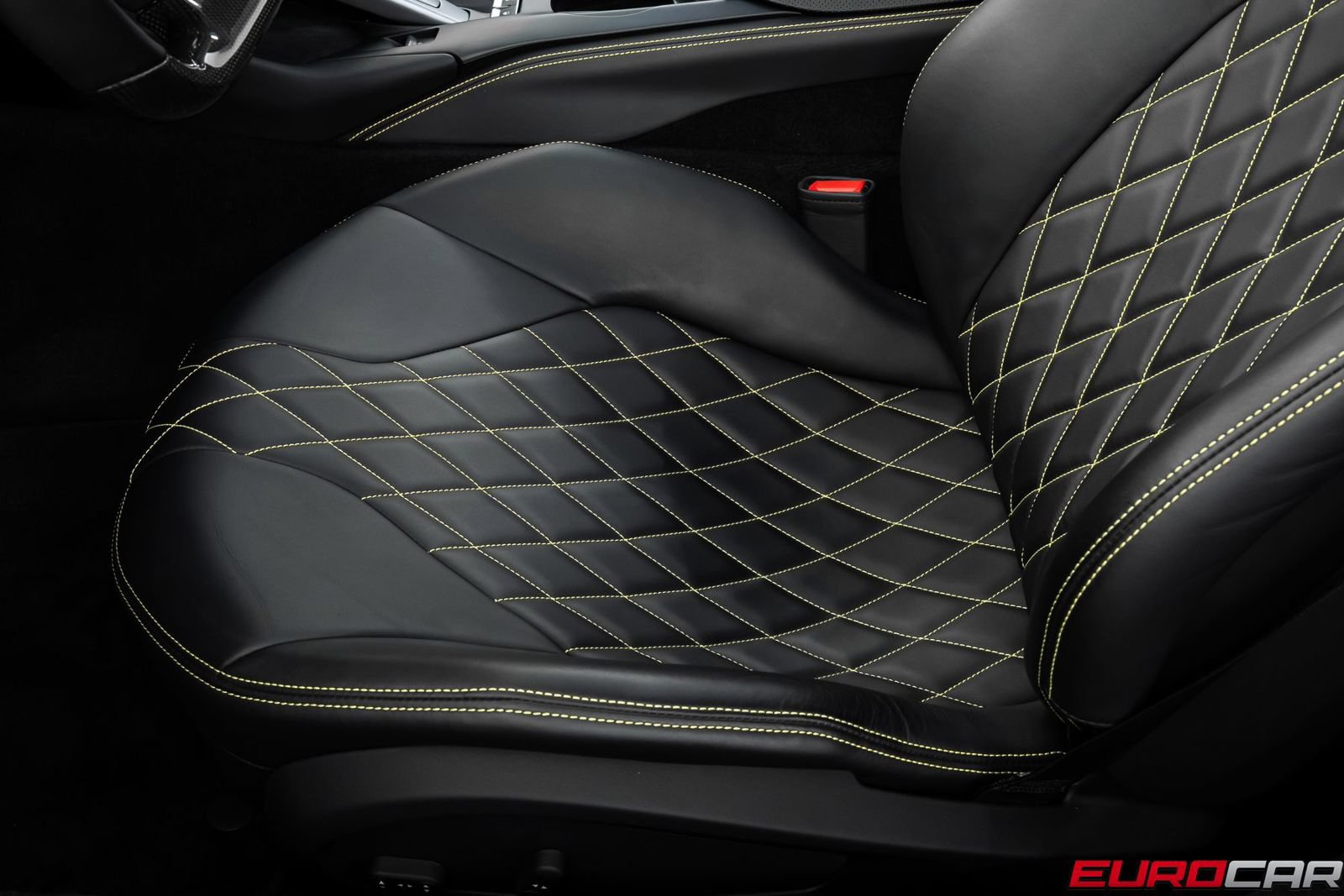 Used 2022 Ferrari 812 GTS RWD image 46