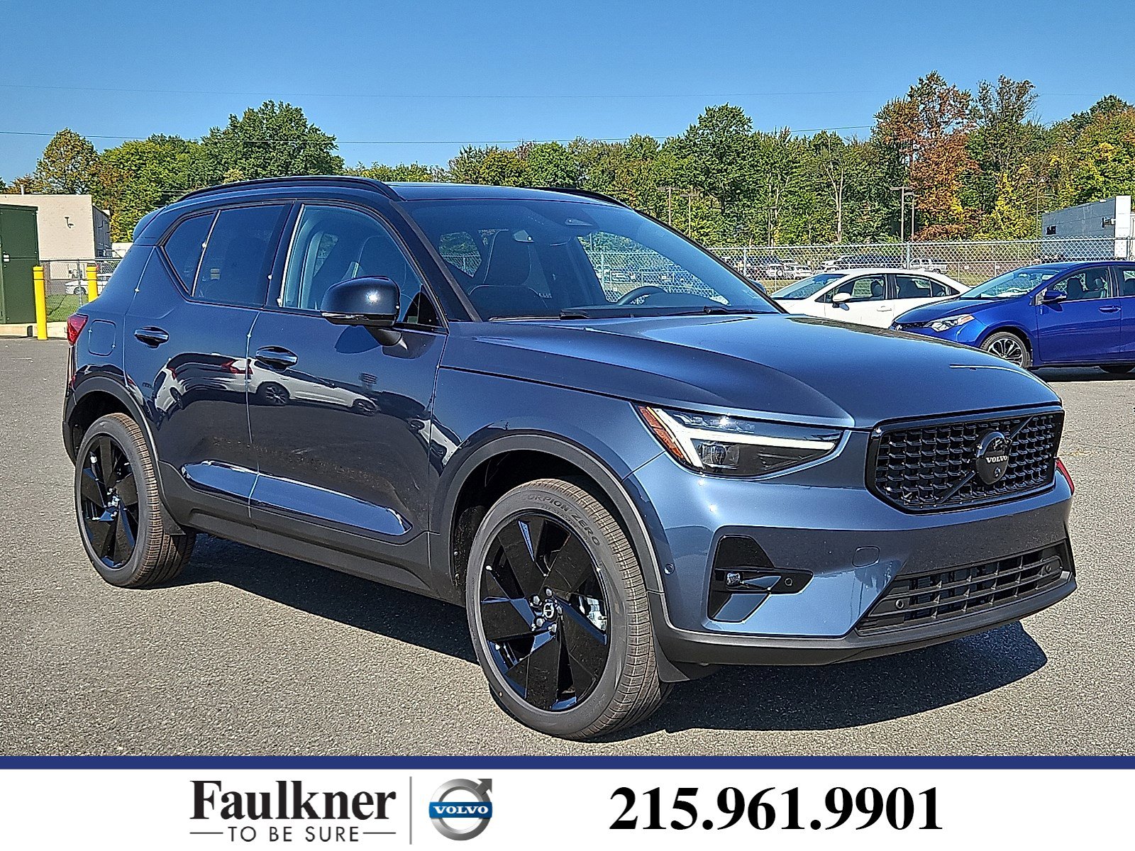 New 2026 Volvo XC40 B5 Ultra w/ Protection Package Premier AWD/4WD image 1