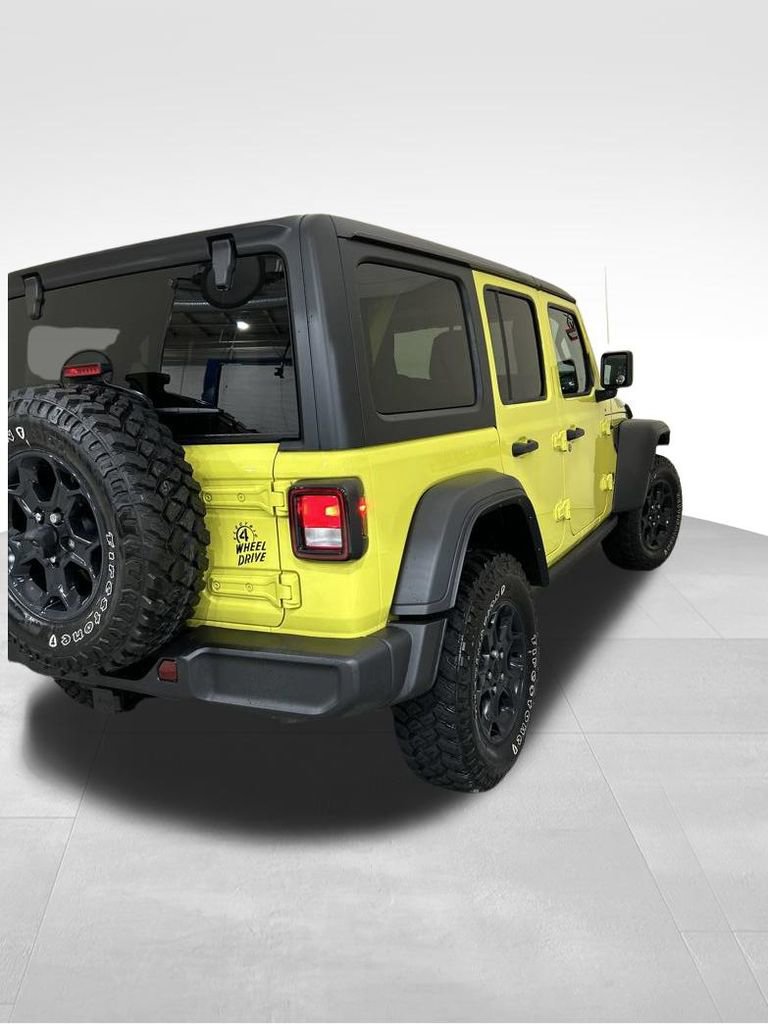Used 2023 Jeep Wrangler Unlimited w/ Cold Weather Group image 18
