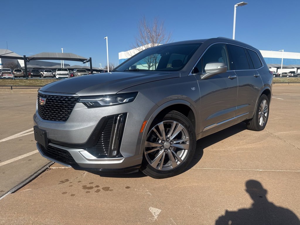 Certified 2025 Cadillac XT6 Premium Luxury image 1