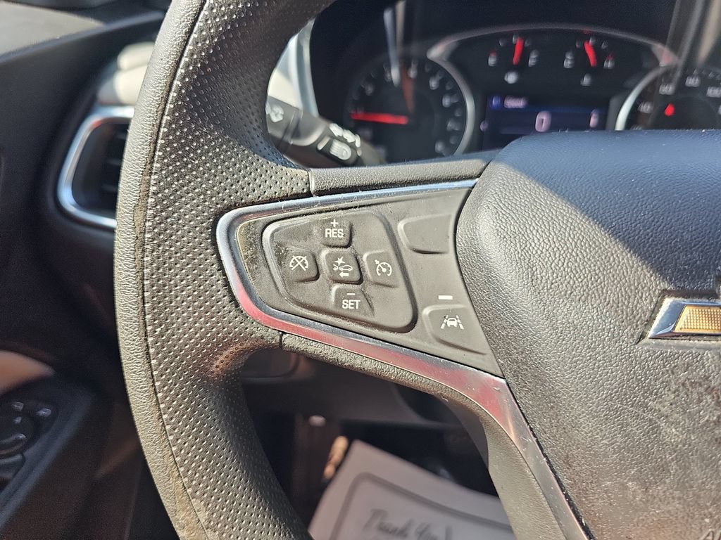 Used 2020 Chevrolet Equinox LT FWD image 17