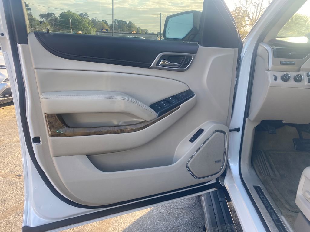 Used 2016 GMC Yukon XL Denali w/ Open Road Package image 11