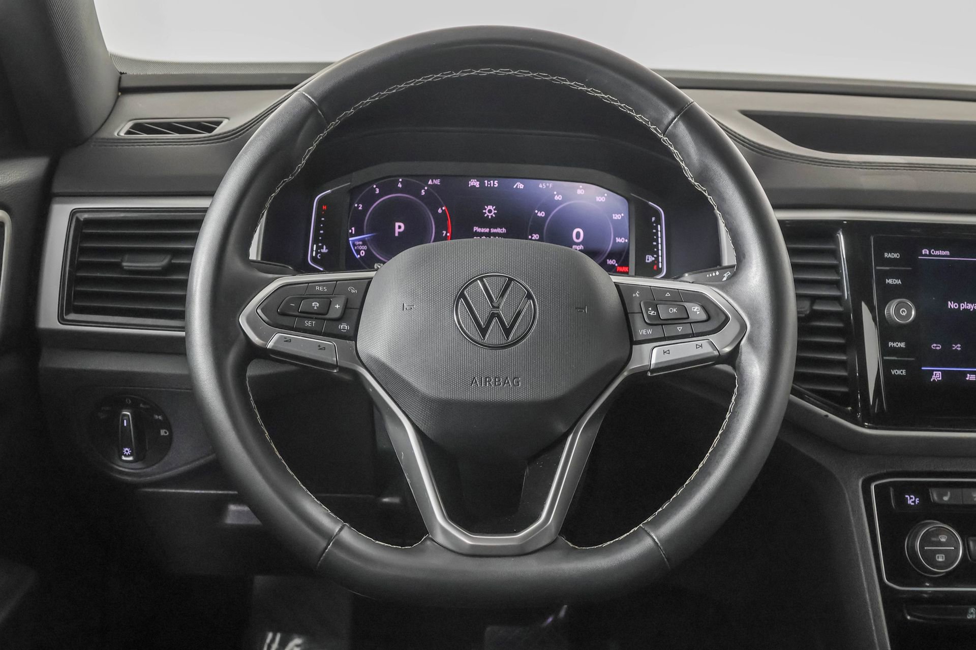 Used 2023 Volkswagen Atlas Cross Sport SE w/ Black Wheel Package AWD/4WD image 25