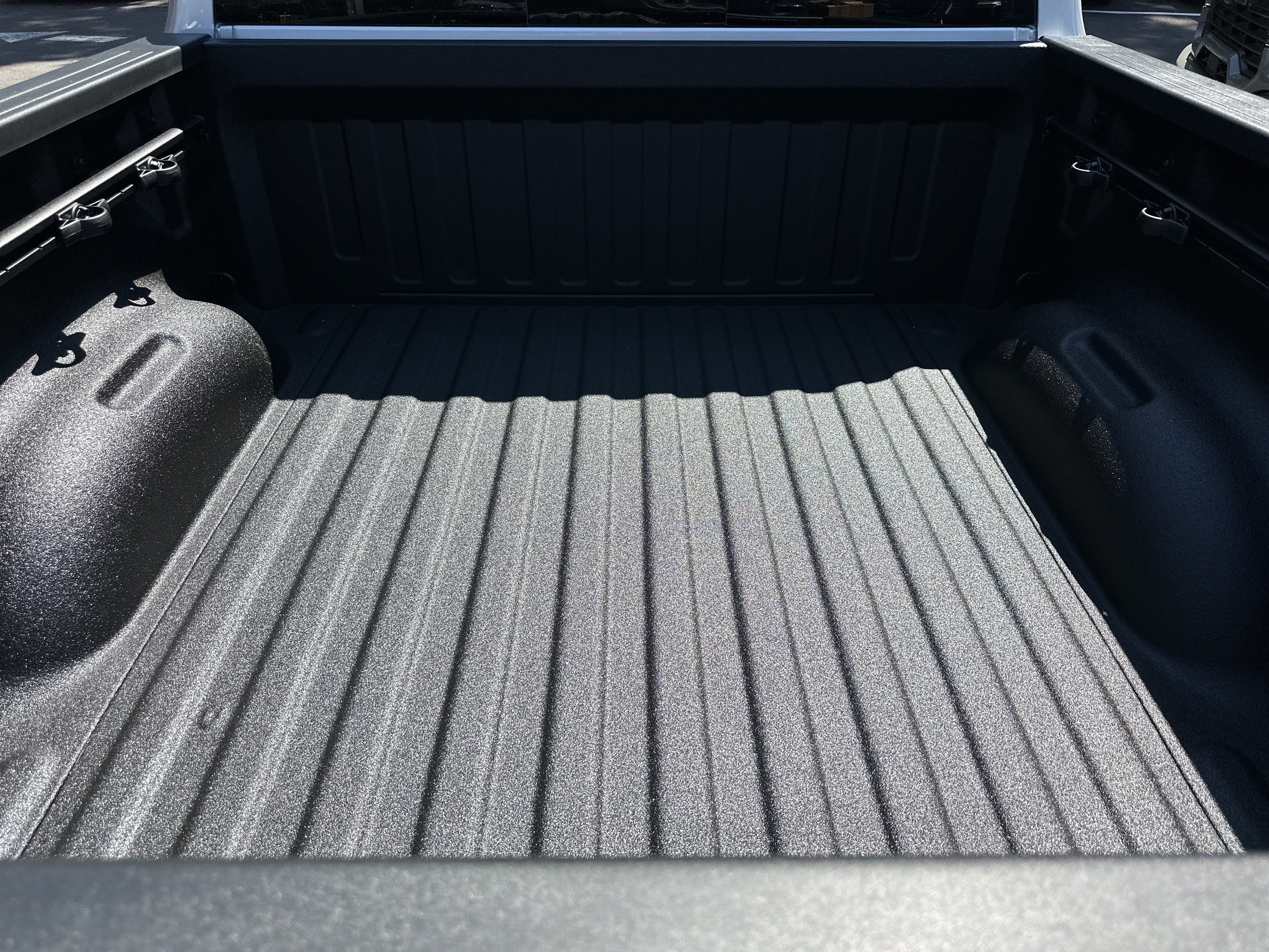 New 2026 RAM 1500 Laramie w/ Night Edition AWD/4WD image 16