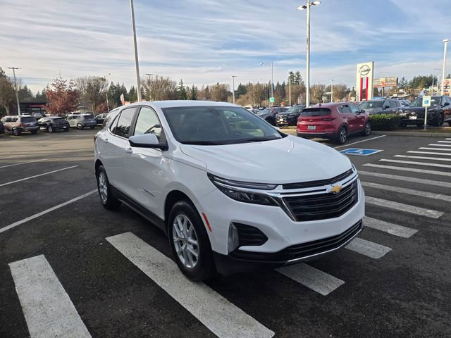 Used 2024 Chevrolet Equinox LT image 4