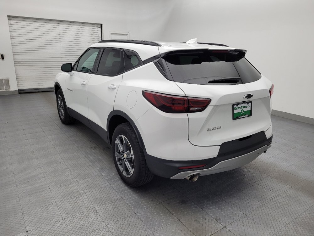 Used 2024 Chevrolet Blazer LT w/ Convenience Package FWD image 5