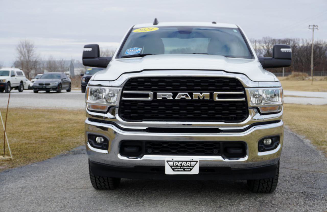 Used 2024 RAM 2500 Big Horn w/ Off Road Package image 3