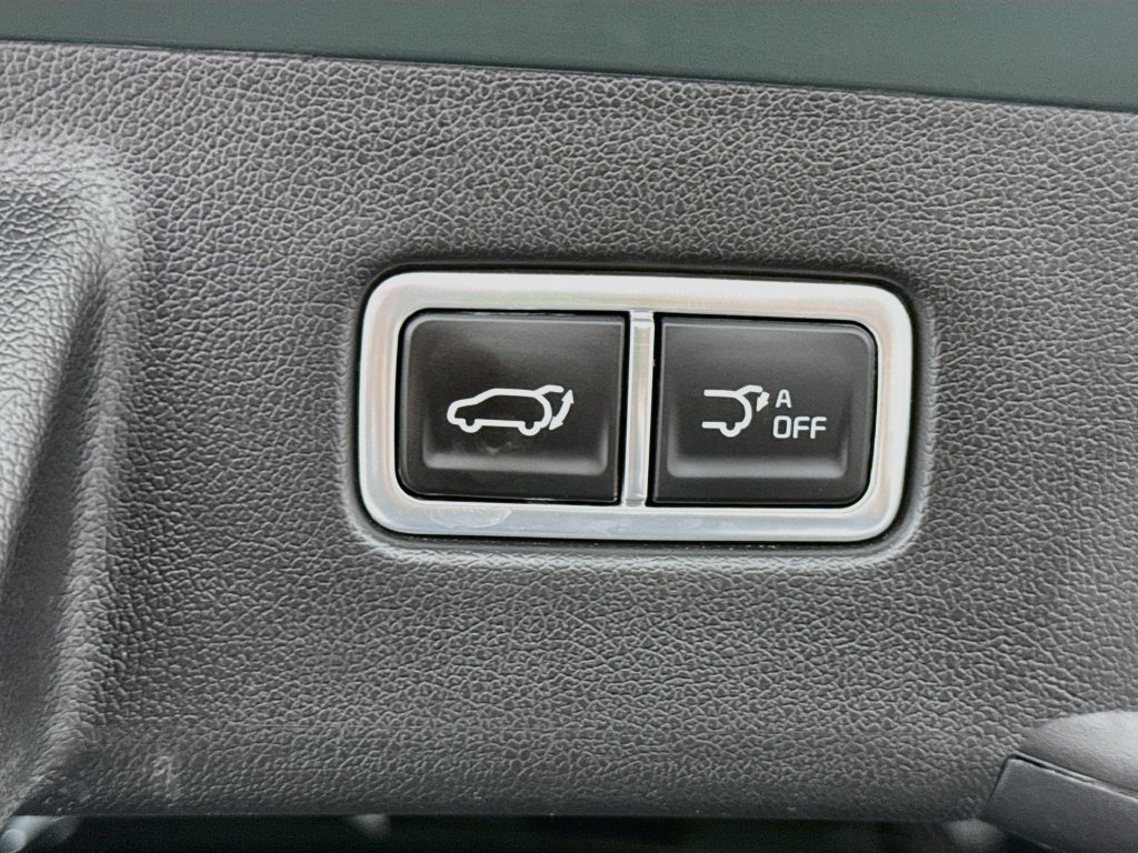 Used 2025 Kia Sorento SX Prestige AWD/4WD image 32
