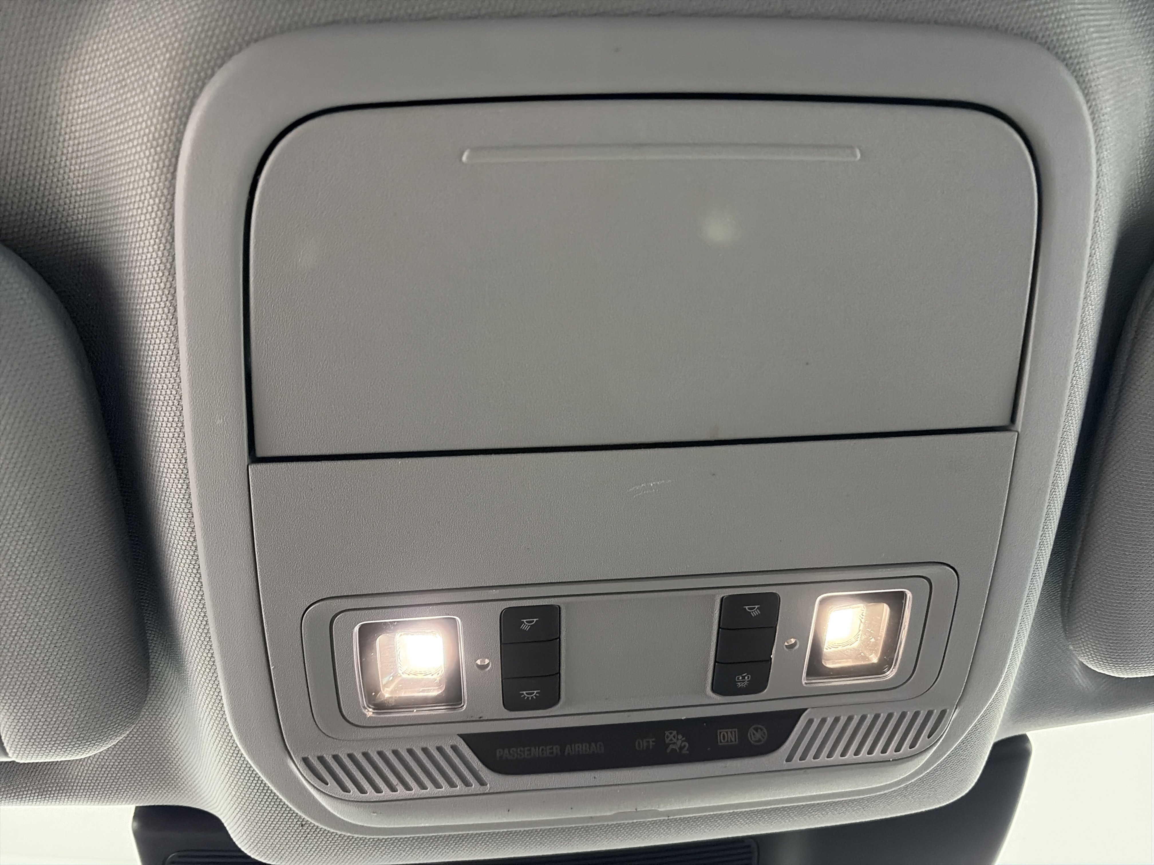 Used 2022 Ford Explorer XLT w/ Equipment Group 202A image 34