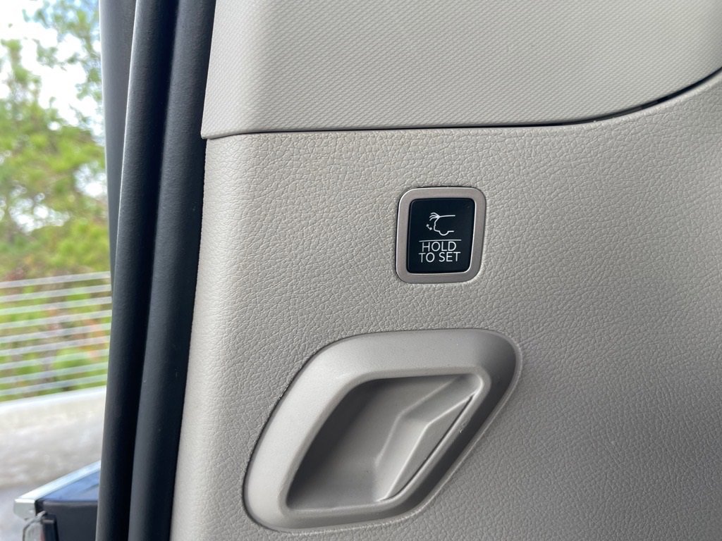 Used 2022 Jeep Wagoneer Series II image 25