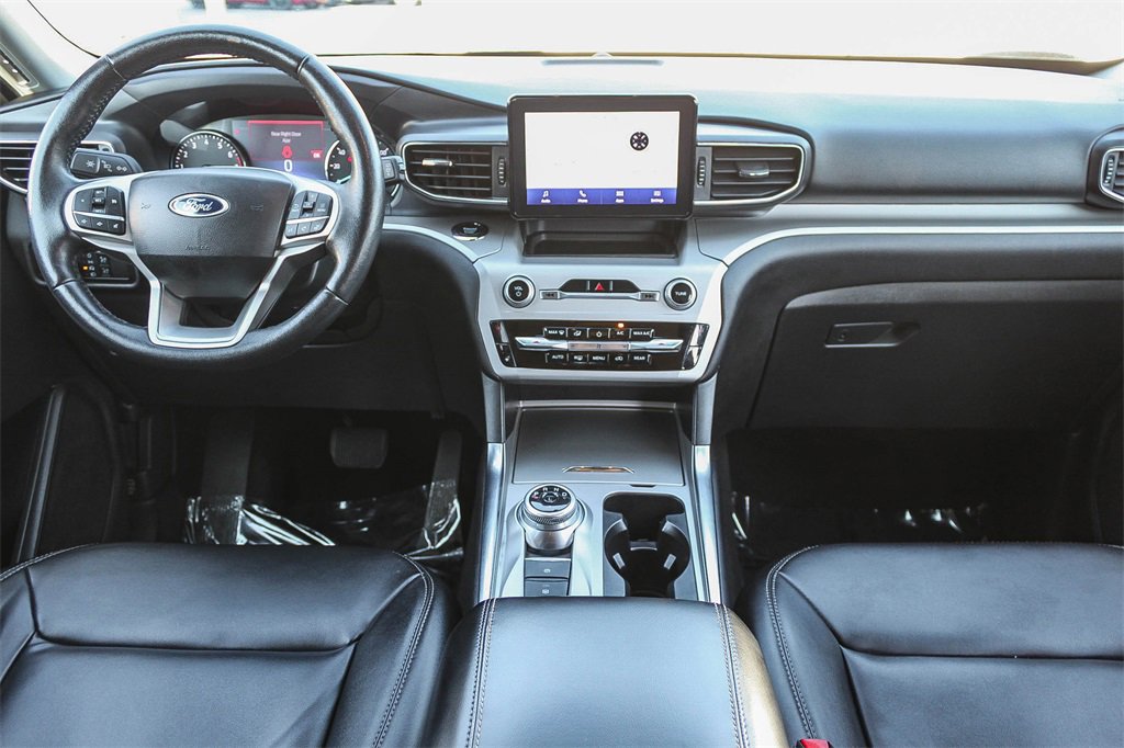 Used 2023 Ford Explorer XLT w/ Equipment Group 202A image 16