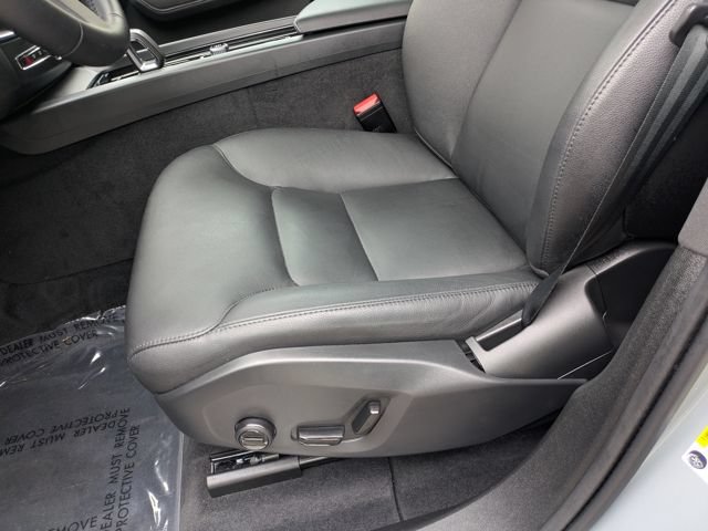Used 2024 Volvo XC60 B5 Core w/ Protection Package Premier AWD/4WD image 19