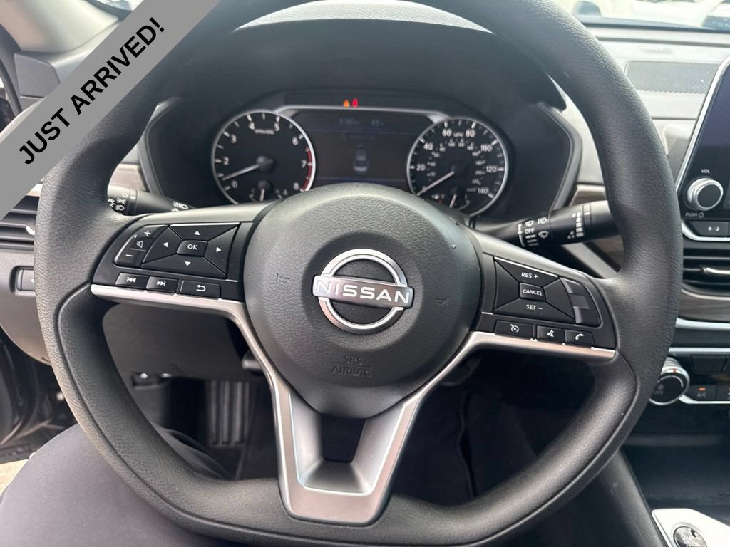 Certified 2025 Nissan Altima 2.5 SV AWD/4WD image 10