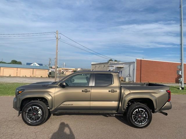New 2026 Toyota Tacoma TRD Sport AWD/4WD image 4