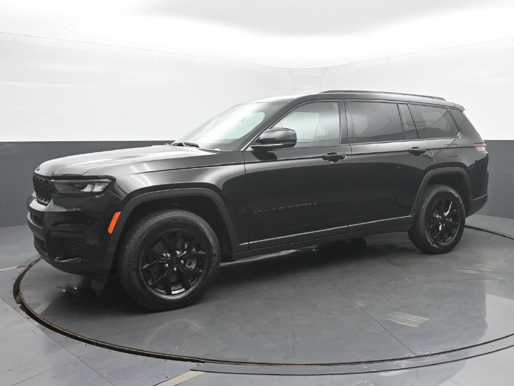 Used 2025 Jeep Grand Cherokee L Altitude