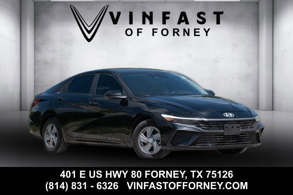 Used 2024 Hyundai Elantra SE