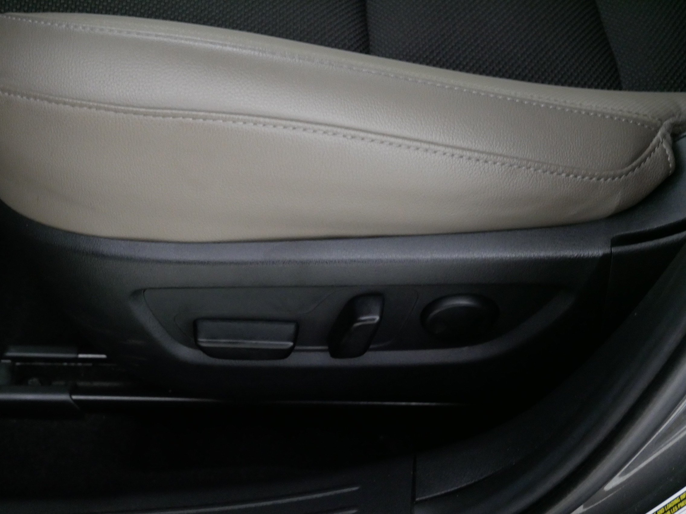 Used 2025 MAZDA CX-50 AWD 2.5 S w/ Premium Package image 20