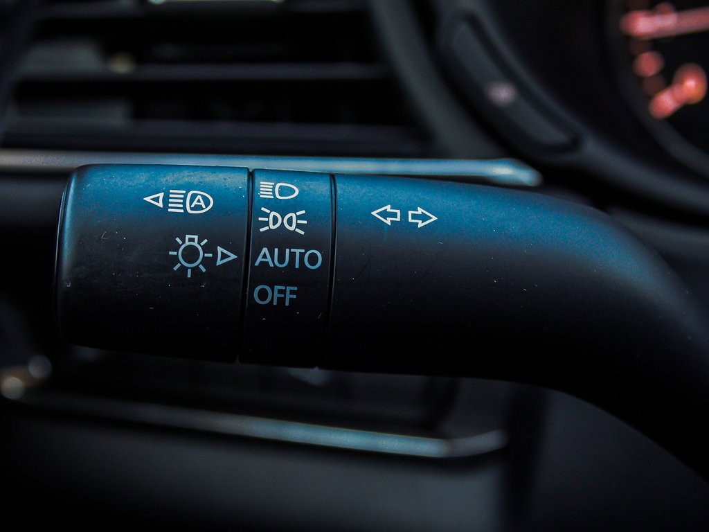 Used 2023 MAZDA CX-30 AWD 2.5 S w/ Preferred Package image 24