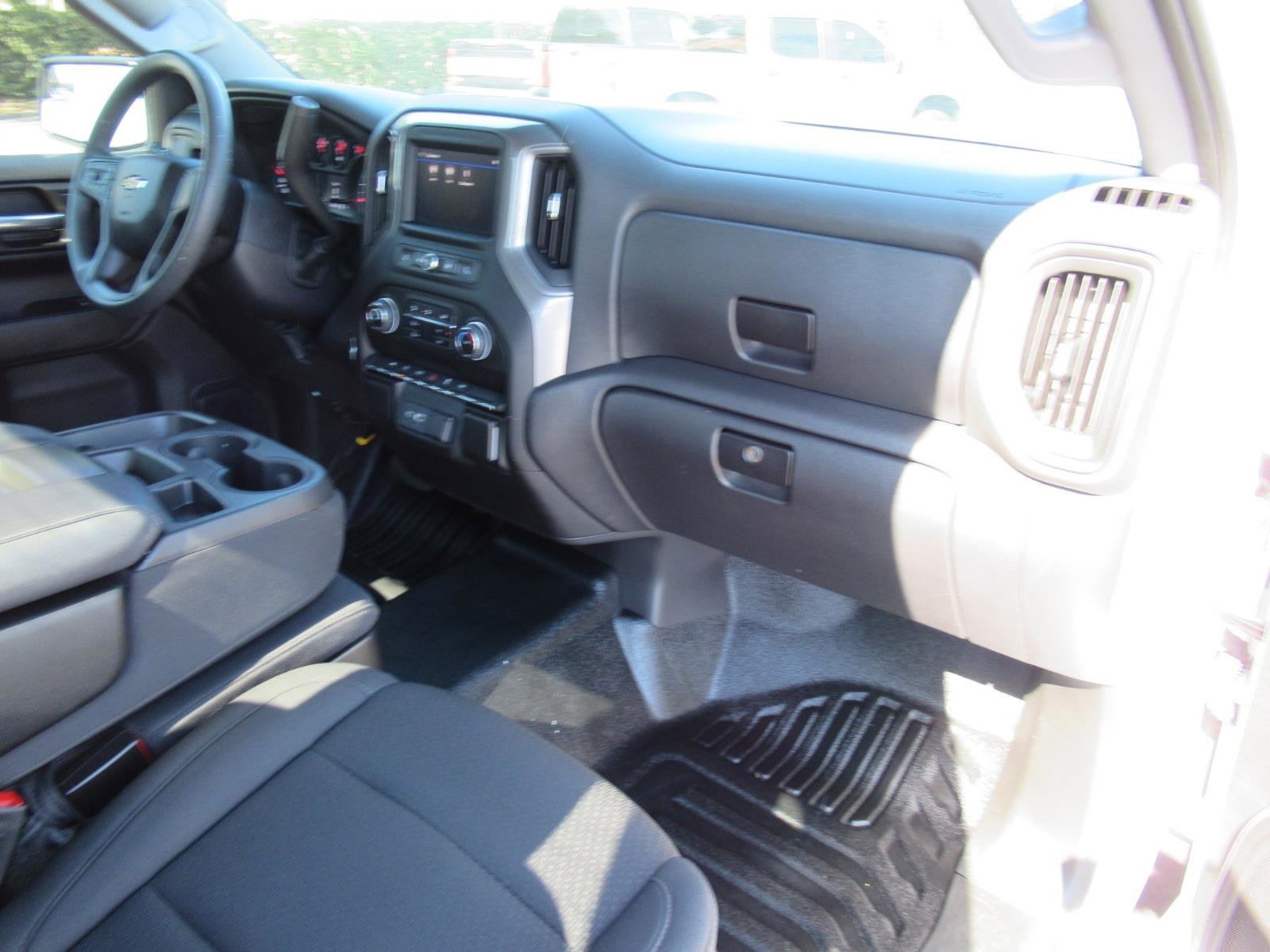 Used 2024 Chevrolet Silverado 1500 W/T w/ WT Value Package image 15