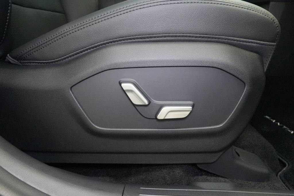 New 2026 Hyundai Santa Fe Limited AWD/4WD image 38