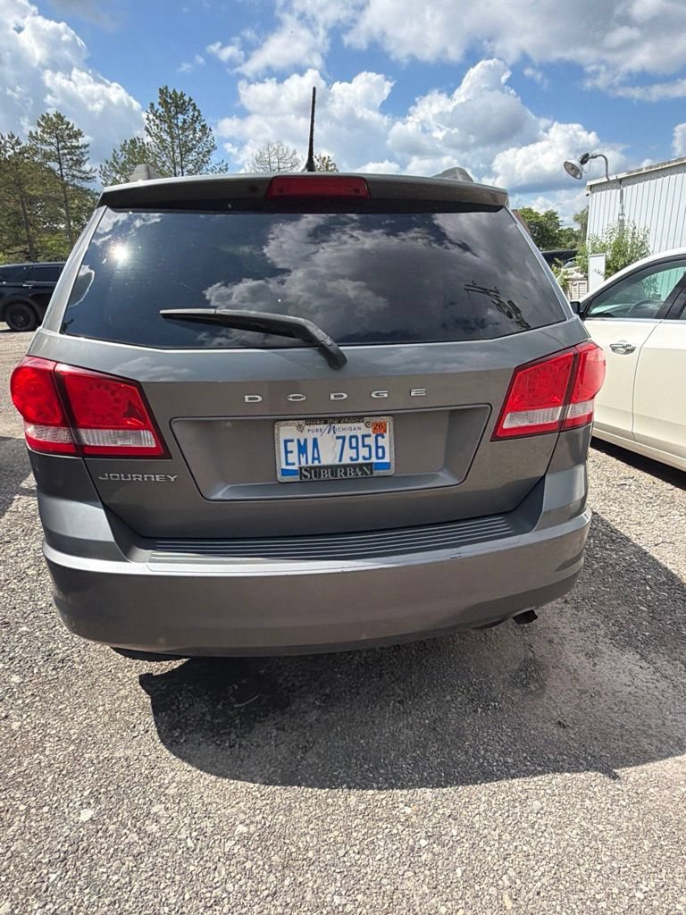 Used 2012 Dodge Journey SE FWD image 4